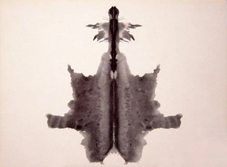 TEST DE RORSCHACH - LÁMINA V