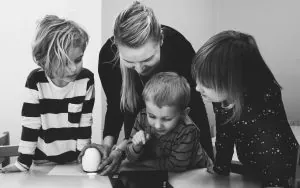 Children family indoors 1028009