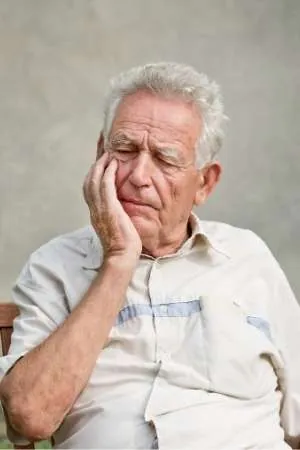 hombre con alzheimer