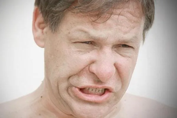 Tourette síntomas