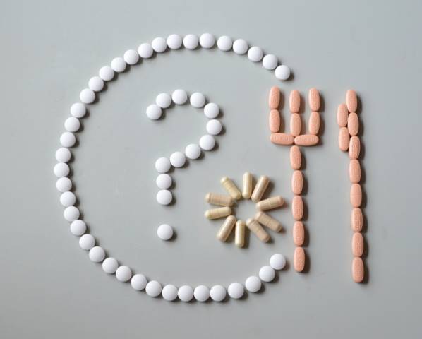 plato de medicamentos para niños